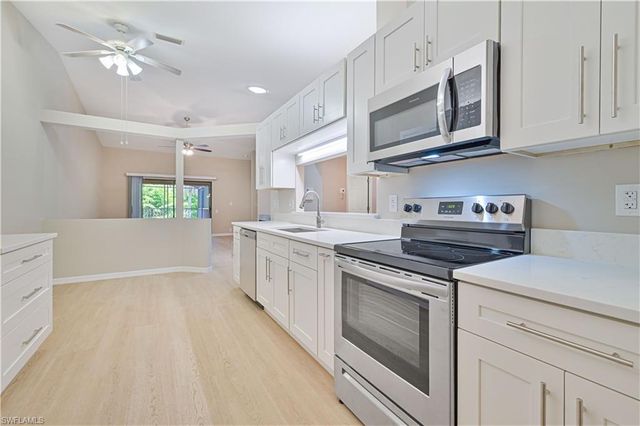 17623 Marco Island LN, Fort Myers, FL 33908