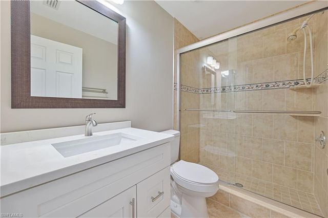 17623 Marco Island LN, Fort Myers, FL 33908