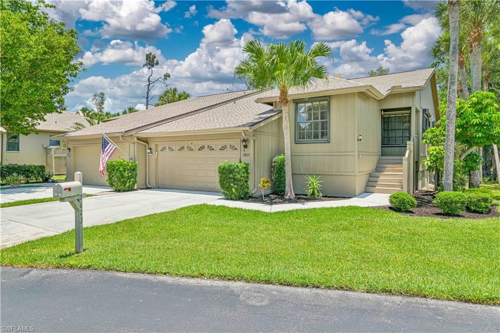 17623 Marco Island LN, Fort Myers, FL 33908