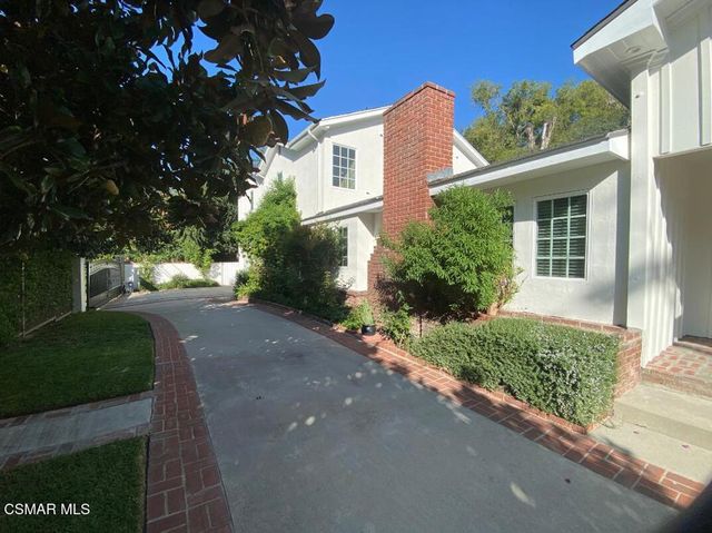 4656 Vanalden Avenue, Tarzana, CA 91356