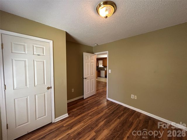 143 Allendale Street, Lincolnton, NC 28092