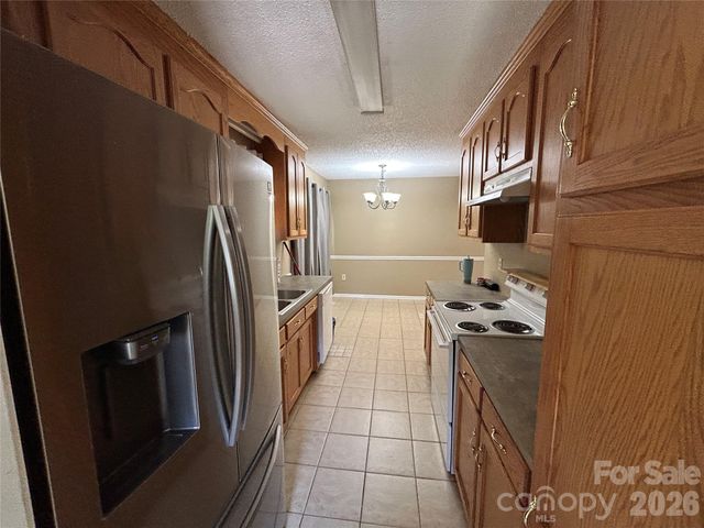 143 Allendale Street, Lincolnton, NC 28092