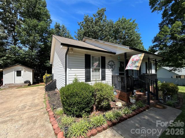 143 Allendale Street, Lincolnton, NC 28092