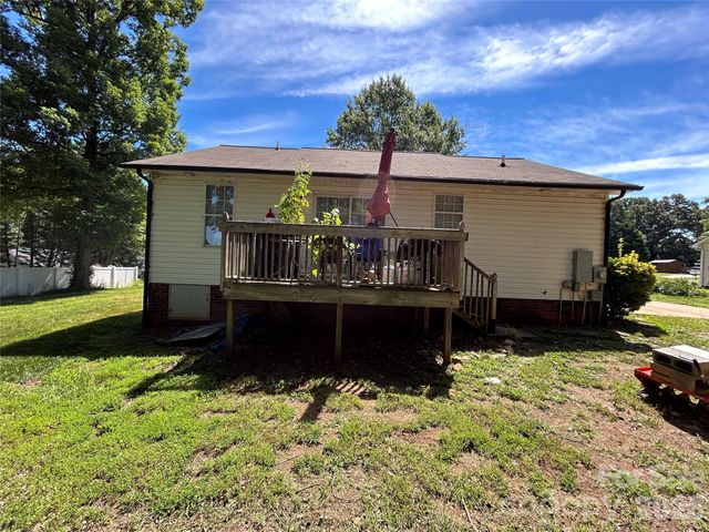 143 Allendale Street, Lincolnton, NC 28092
