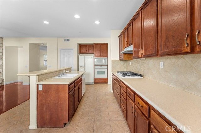 4583 Bianca, Riverside, CA 92501