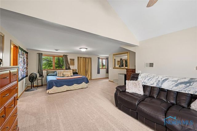 23746 W State Route 579, Curtice, OH 43412