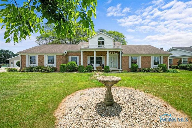 23746 W State Route 579, Curtice, OH 43412