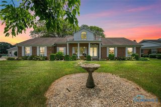 23746 W State Route 579, Curtice, OH 43412