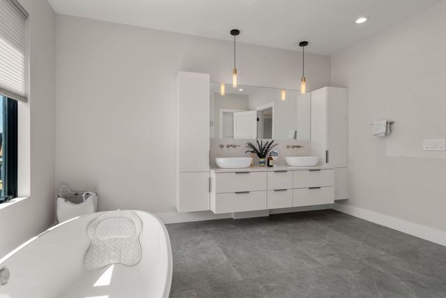 20 Peach Tree Lane, Newton, MA 02459