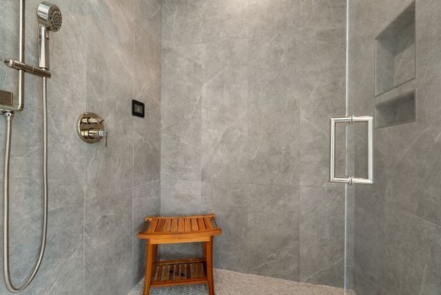 20 Peach Tree Lane, Newton, MA 02459