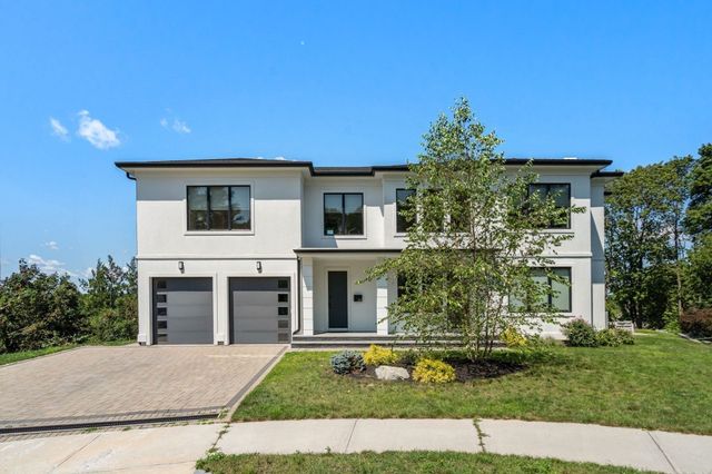 20 Peach Tree Lane, Newton, MA 02459