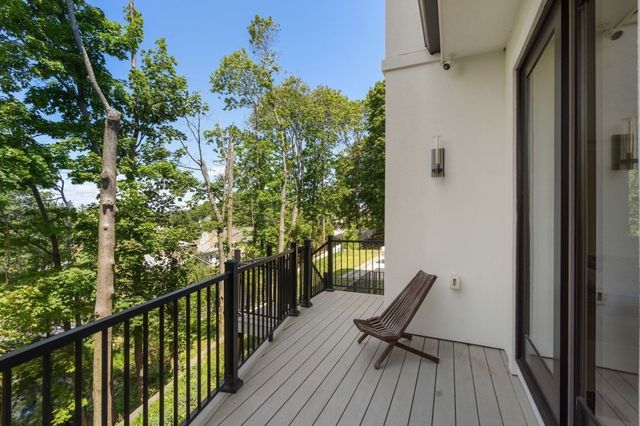 20 Peach Tree Lane, Newton, MA 02459