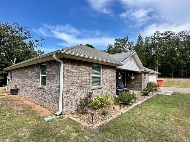 130 County Road 1711, London, AR 72847