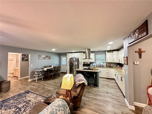 130 County Road 1711, London, AR 72847