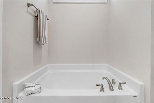 305 Creeks Edge Drive, Pikeville, NC 27863