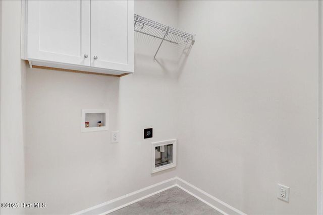 305 Creeks Edge Drive, Pikeville, NC 27863