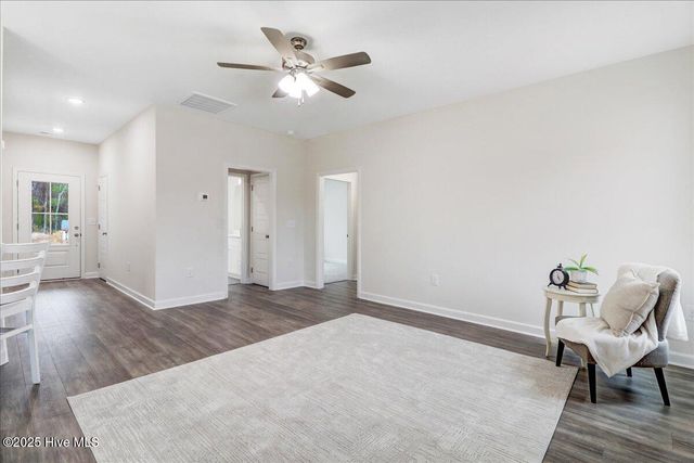 305 Creeks Edge Drive, Pikeville, NC 27863