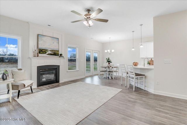 305 Creeks Edge Drive, Pikeville, NC 27863