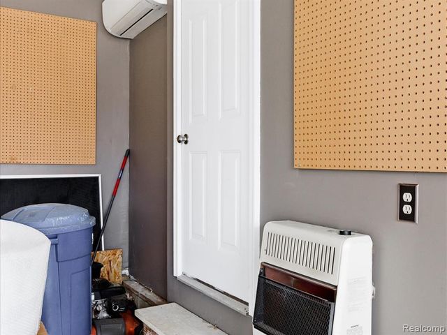 744 5th Street, Marysville, MI 48040