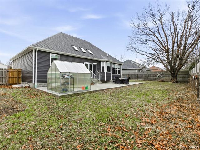 744 5th Street, Marysville, MI 48040