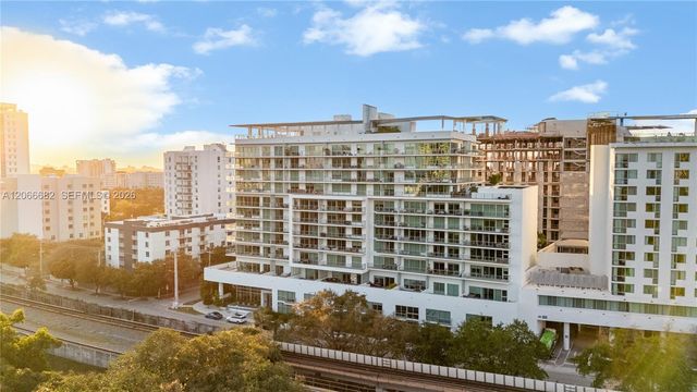 1600 SW 1st Avenue 307, Miami, FL 33129