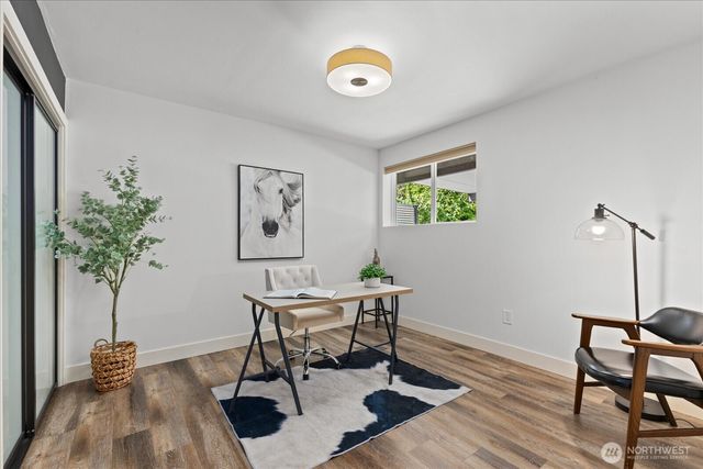 2752 NE 103rd Street, Seattle, WA 98125
