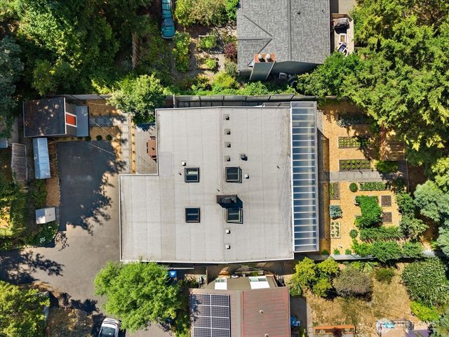 2752 NE 103rd Street, Seattle, WA 98125