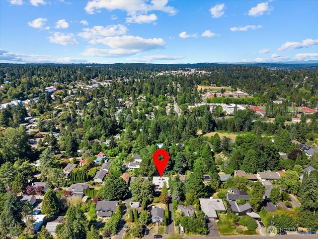 2752 NE 103rd Street, Seattle, WA 98125