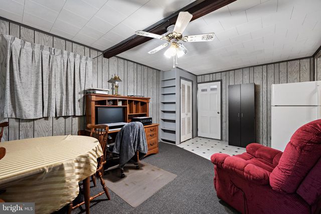 302 TYLER AVE, Carneys Point, NJ 08069