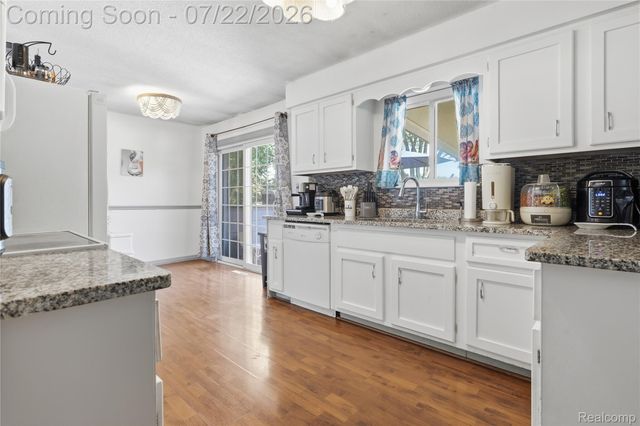 5068 Monticello Drive, Flint Charter Township, MI 48473