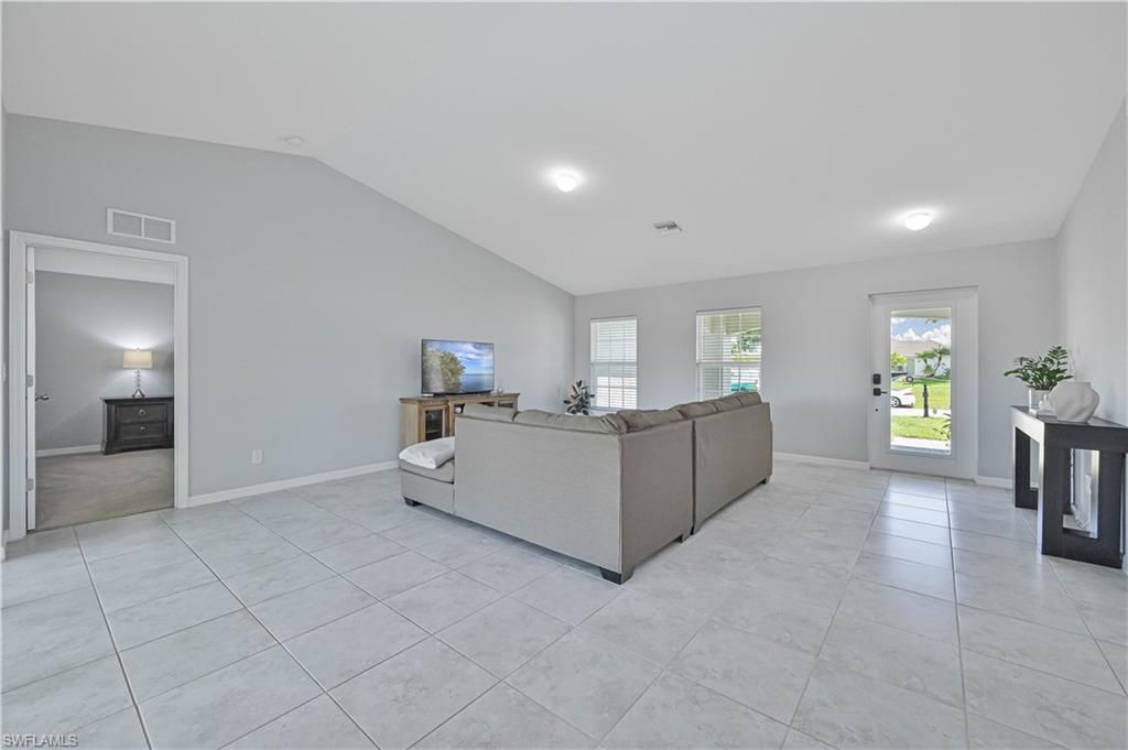 Image 13 of property listing at 2433 NW 3rd TER, Cape Coral, FL 33993