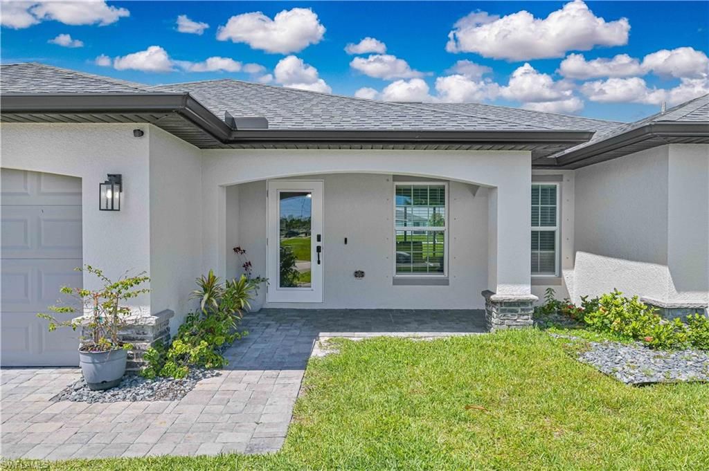 Image 3 of property listing at 2433 NW 3rd TER, Cape Coral, FL 33993