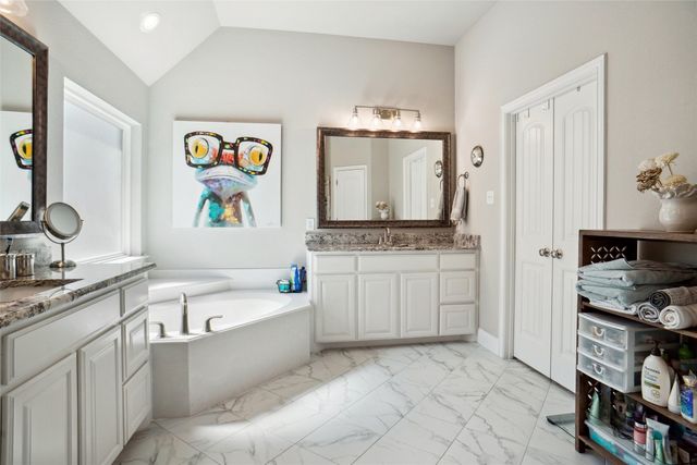 1456 Silent Springs Drive, Fort Worth, TX 76052