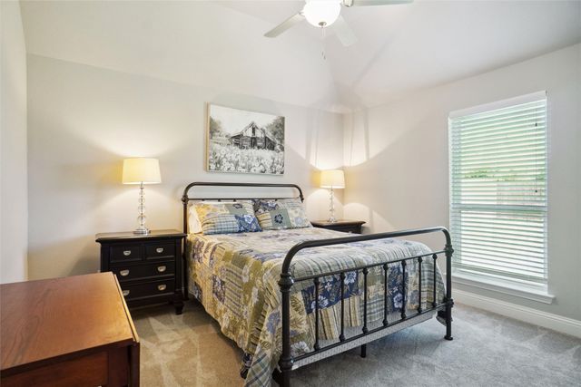 1456 Silent Springs Drive, Fort Worth, TX 76052