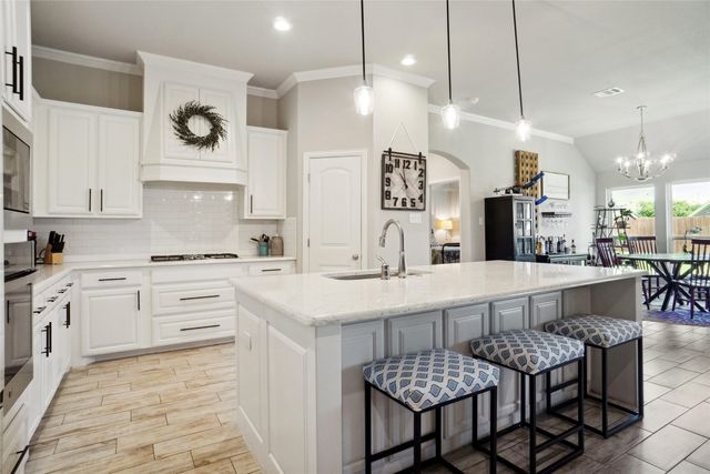 1456 Silent Springs Drive, Fort Worth, TX 76052