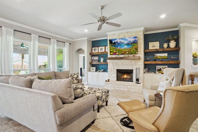 1456 Silent Springs Drive, Fort Worth, TX 76052