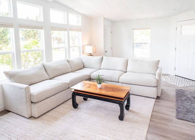 519 W Taylor Street 12, Santa Maria, CA 93458