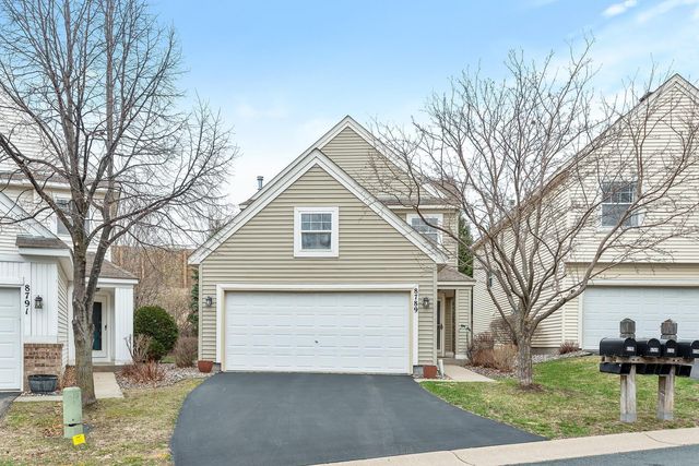 8789 N Bay Drive, Chanhassen, MN 55317