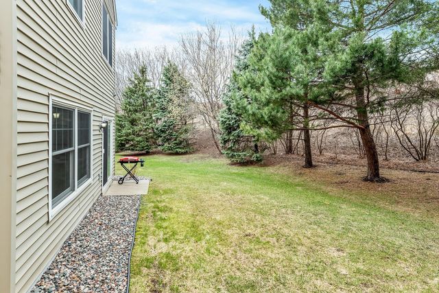 8789 N Bay Drive, Chanhassen, MN 55317