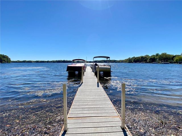 8789 N Bay Drive, Chanhassen, MN 55317