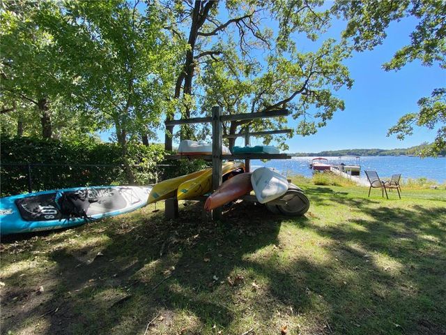 8789 N Bay Drive, Chanhassen, MN 55317