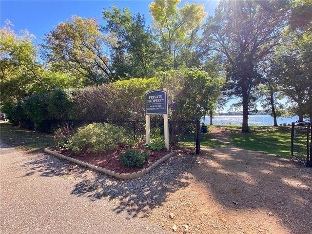 8789 N Bay Drive, Chanhassen, MN 55317