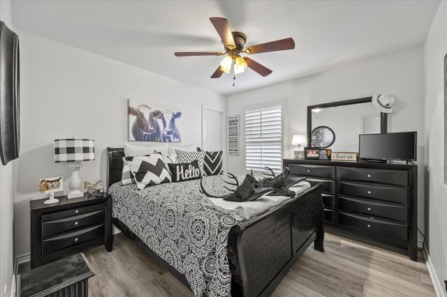 528 Hubbard Circle, Nevada, TX 75173