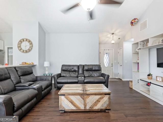 95 Joshua Way, Hoschton, GA 30548