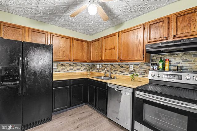 202 GALLATIN CT, Westminster, MD 21157