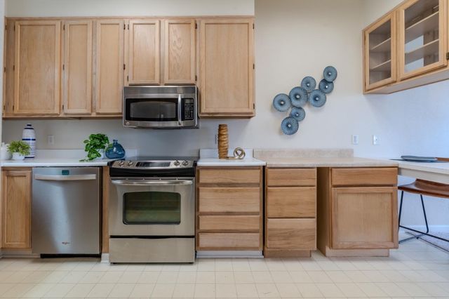 237 Bellevue Avenue, Daly City, CA 94014