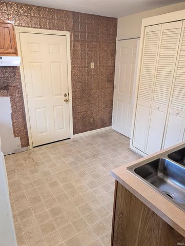 2420 Morton Avenue, Elkhart, IN 46517