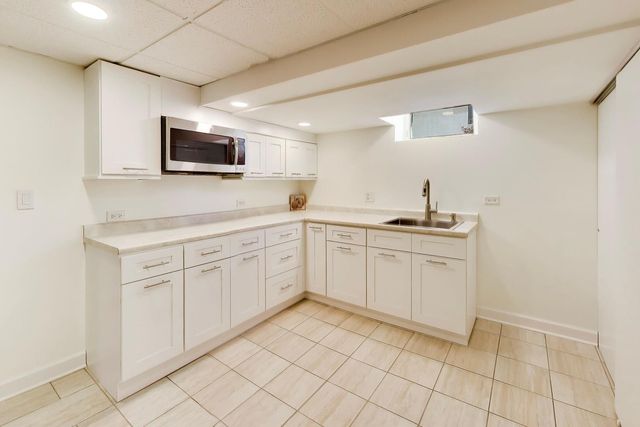 7510 W Jonquil Terrace, Niles, IL 60714