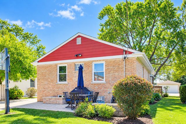 7510 W Jonquil Terrace, Niles, IL 60714