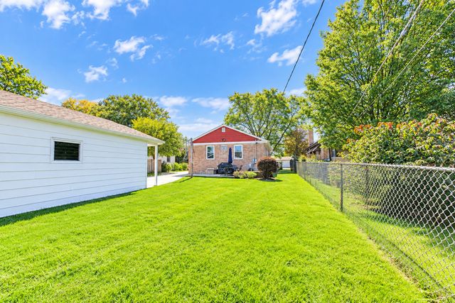 7510 W Jonquil Terrace, Niles, IL 60714